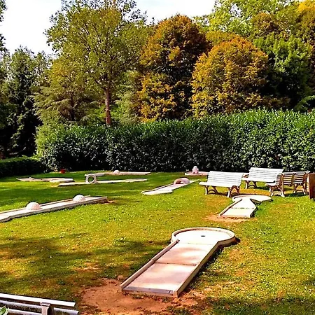 Mobil-home Dans La Foret Haute Et Tranquille Campsite Saint-Cheron